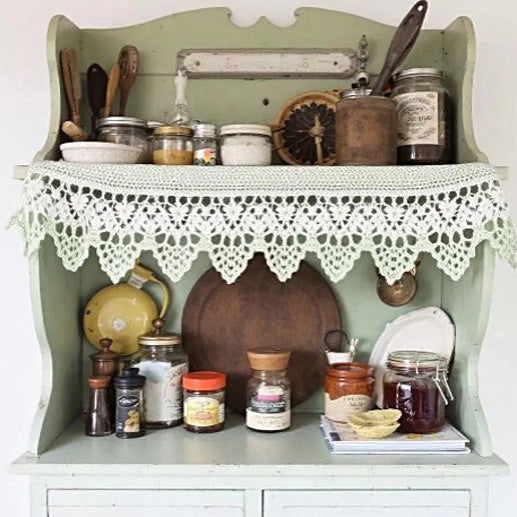 Mobile con bordo ad uncinetto