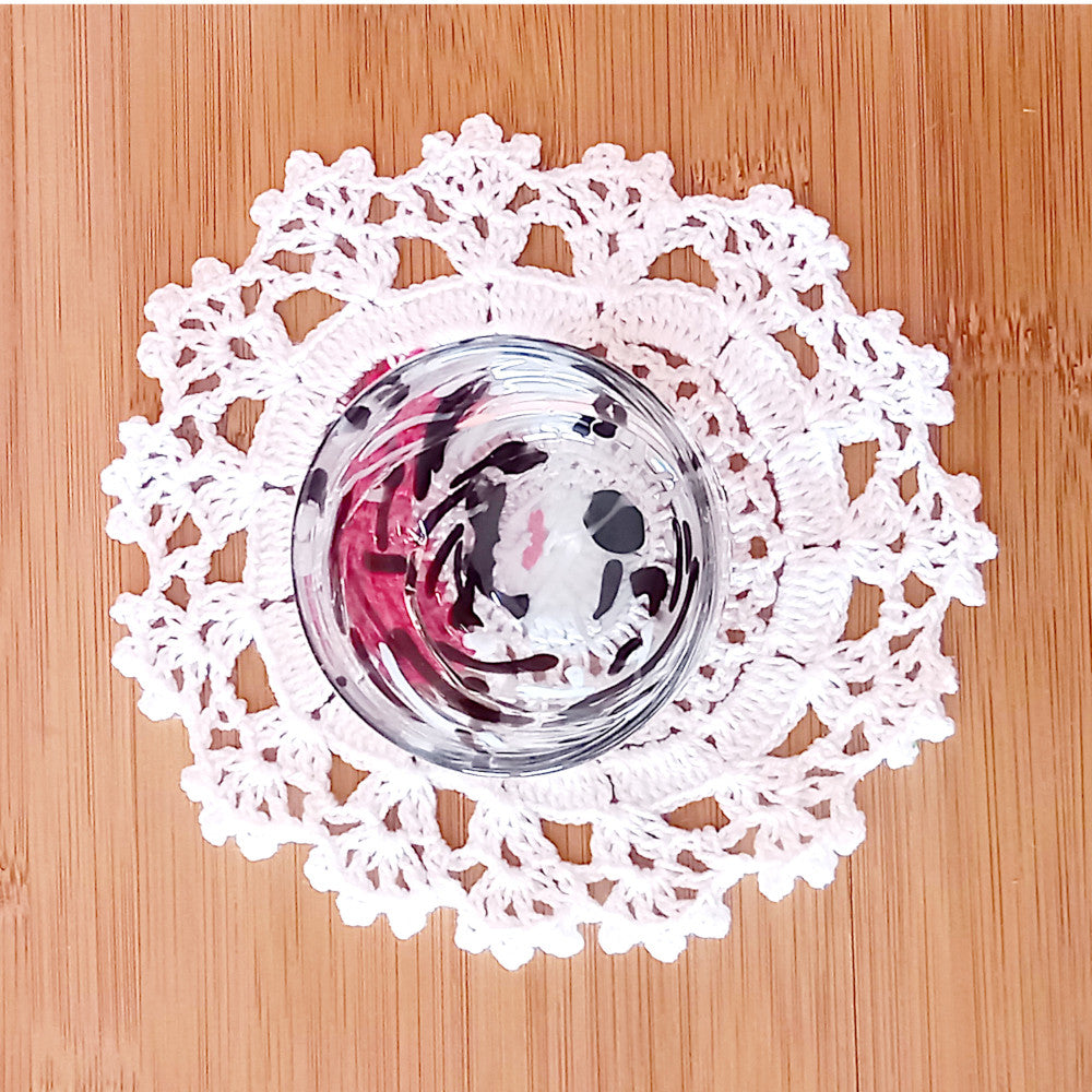 4 PZ - Sottobicchiere bianco con Babbo Natale ad uncinetto 13 cm