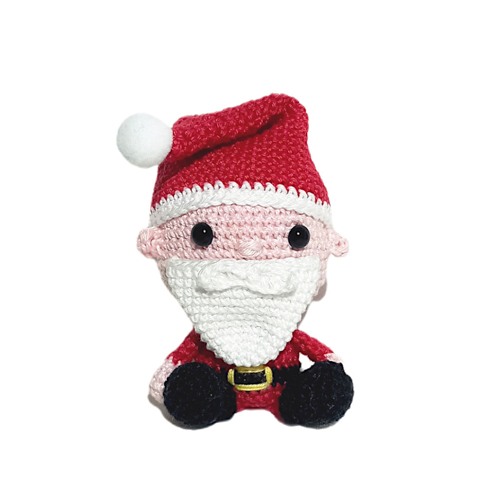 Amigurumi Babbo Natale rosso seduto ad uncinetto 8x12 cm