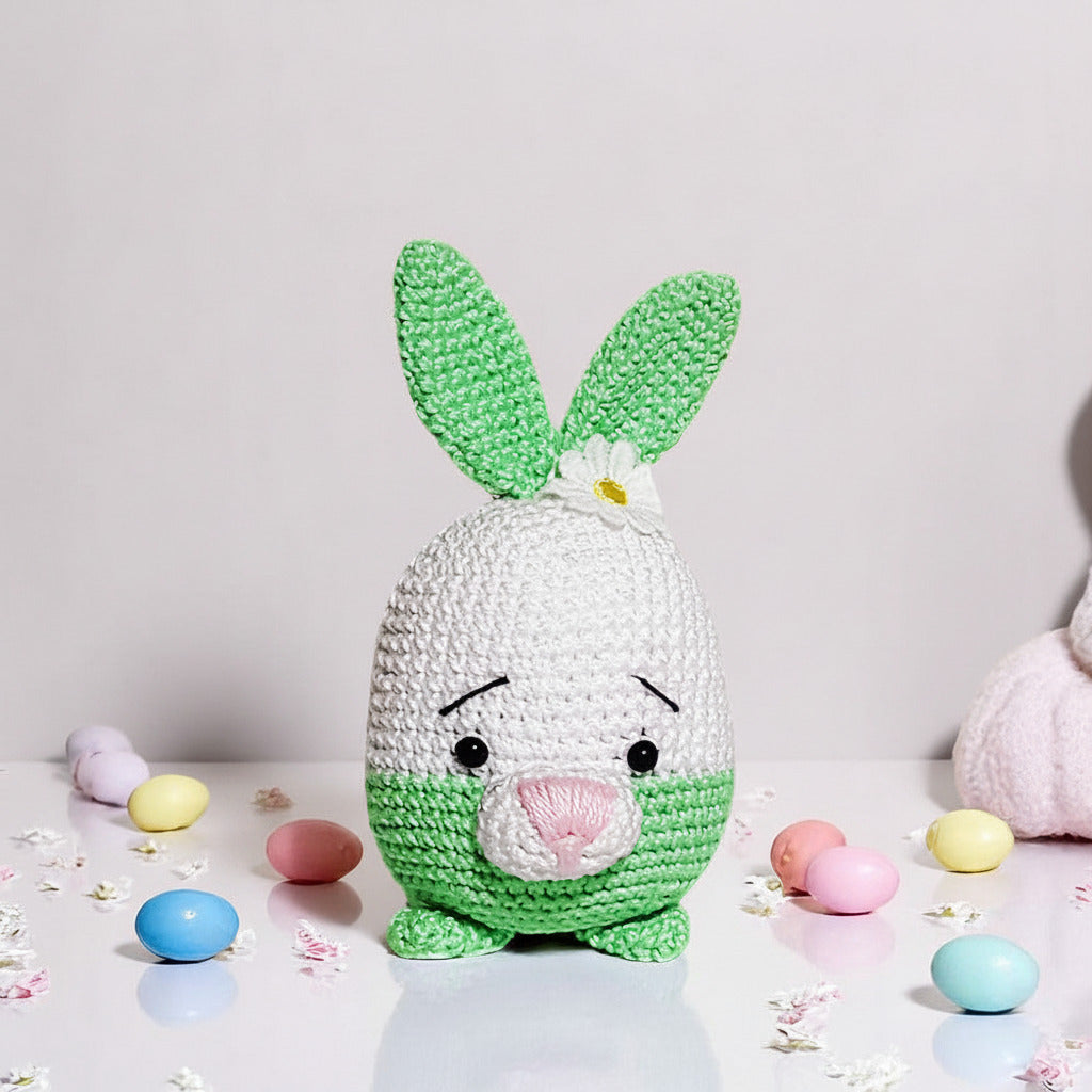 Amigurumi Coniglio con orecchie verdi ad uncinetto 9x14 cm