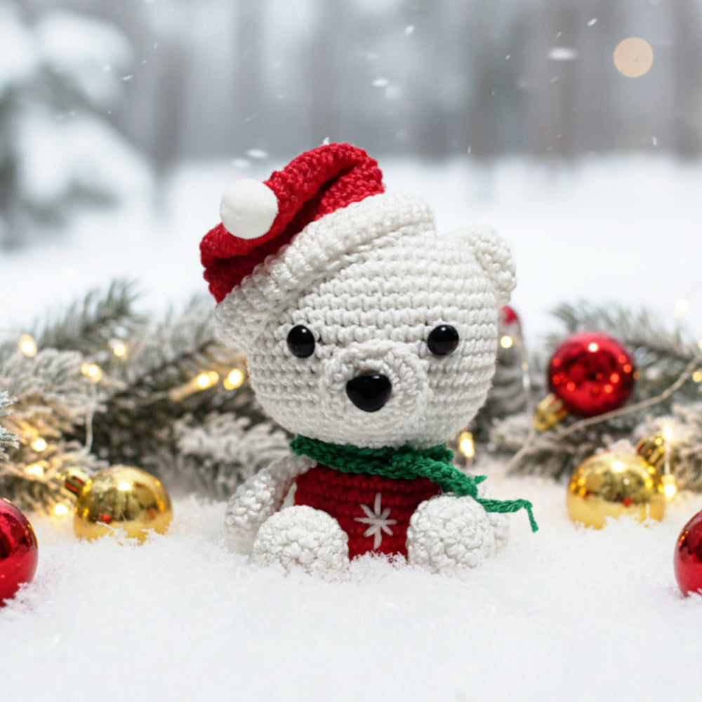 Amigurumi Orsetto di Natale bianco ad uncinetto 9x14 cm
