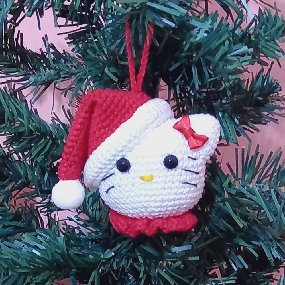 Amigurumi Palla di Natale Hello Kitty rossa ad uncinetto 9 cm