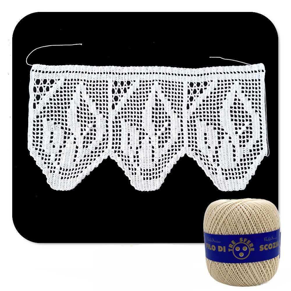 Bordo filet beige con fiori ad uncinetto 17 cm x 55 cm