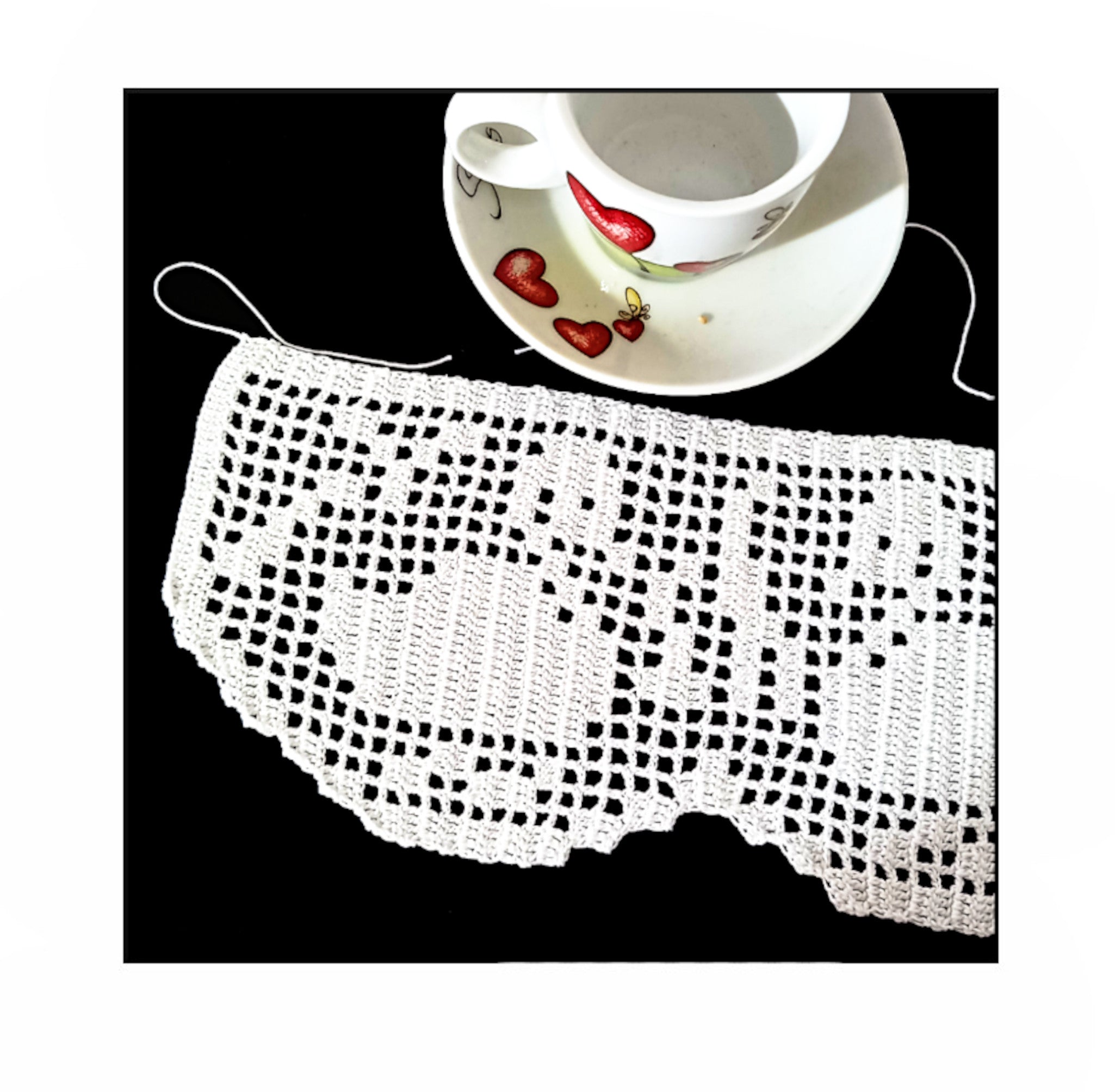 Bordo filet bianco con cigni ad uncinetto 11 cm x 50 cm