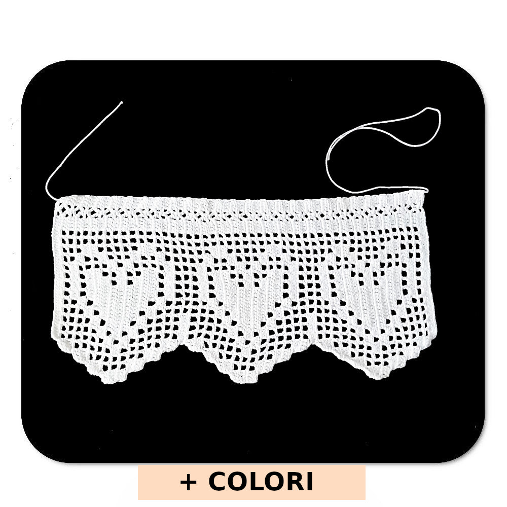 Bordo filet bianco con cuori ad uncinetto 12 cm x 50 cm