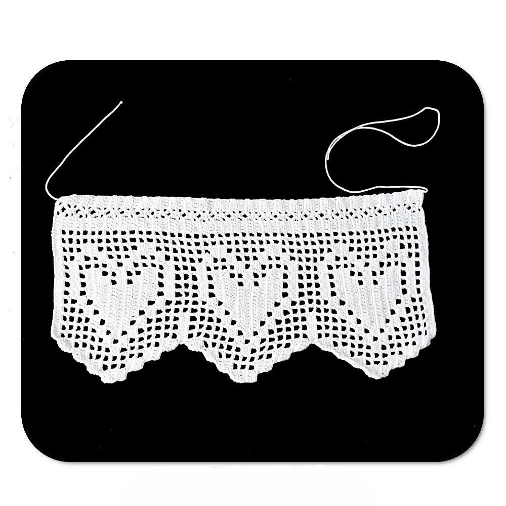 Bordo filet bianco con cuori ad uncinetto 12 cm x 50 cm
