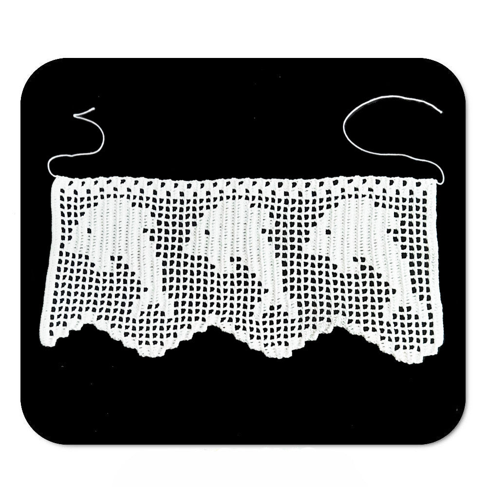 Bordo filet bianco con delfini ad uncinetto 12.5 cm x 60 cm