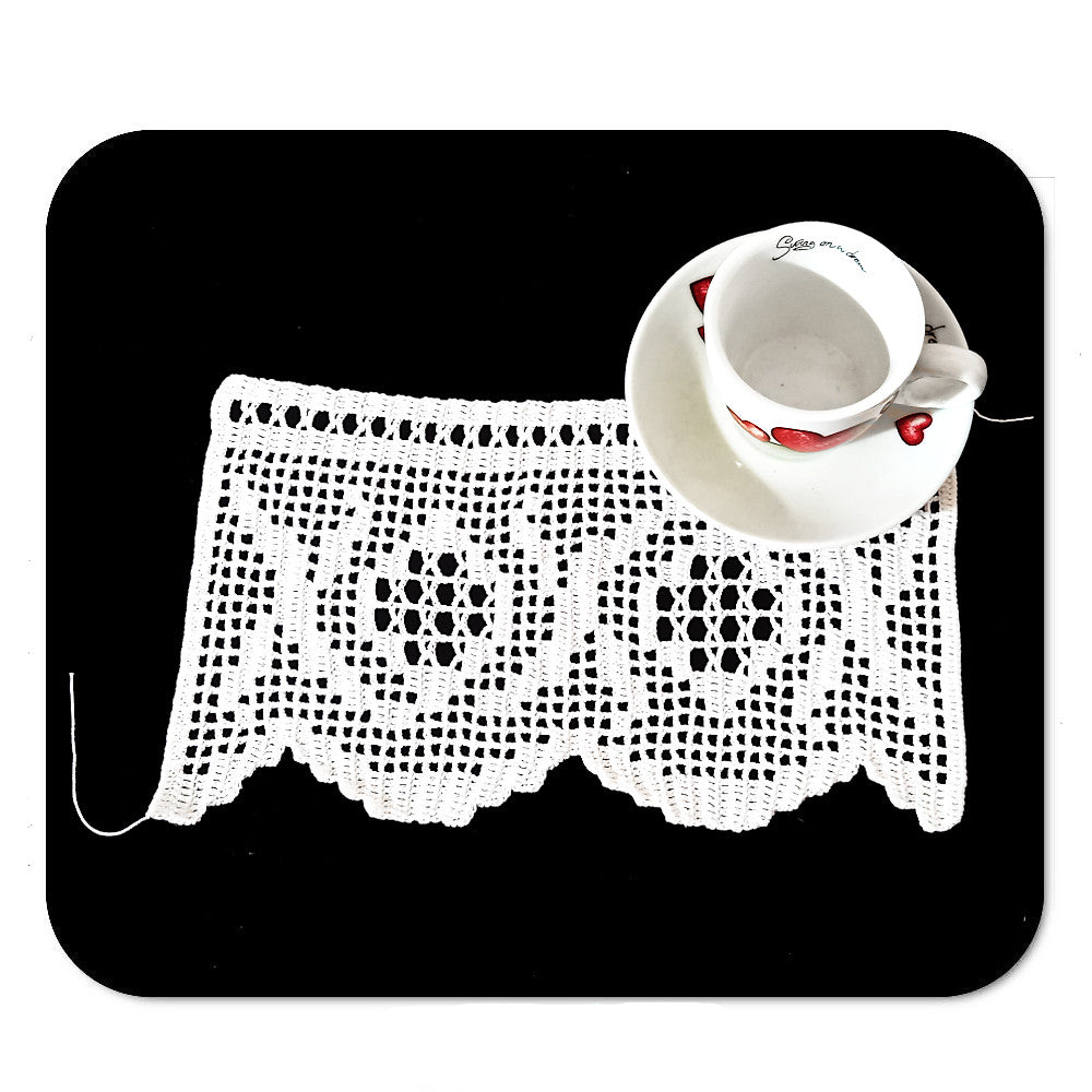 Bordo filet bianco con disegno ad uncinetto 14 cm x 50 cm