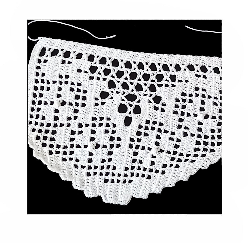 Bordo filet bianco con fiori ad uncinetto 12 cm x 60 cm