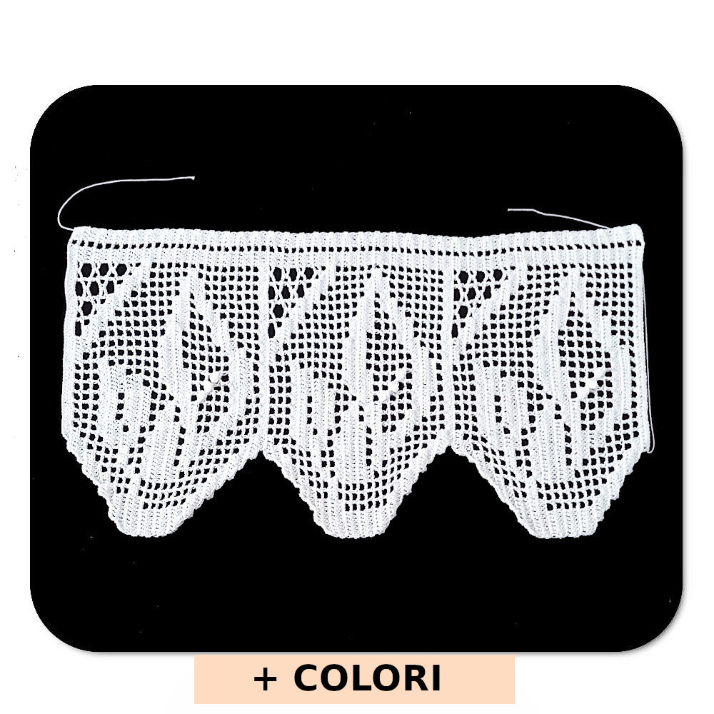Bordo filet bianco con fiori ad uncinetto 17 cm x 55 cm
