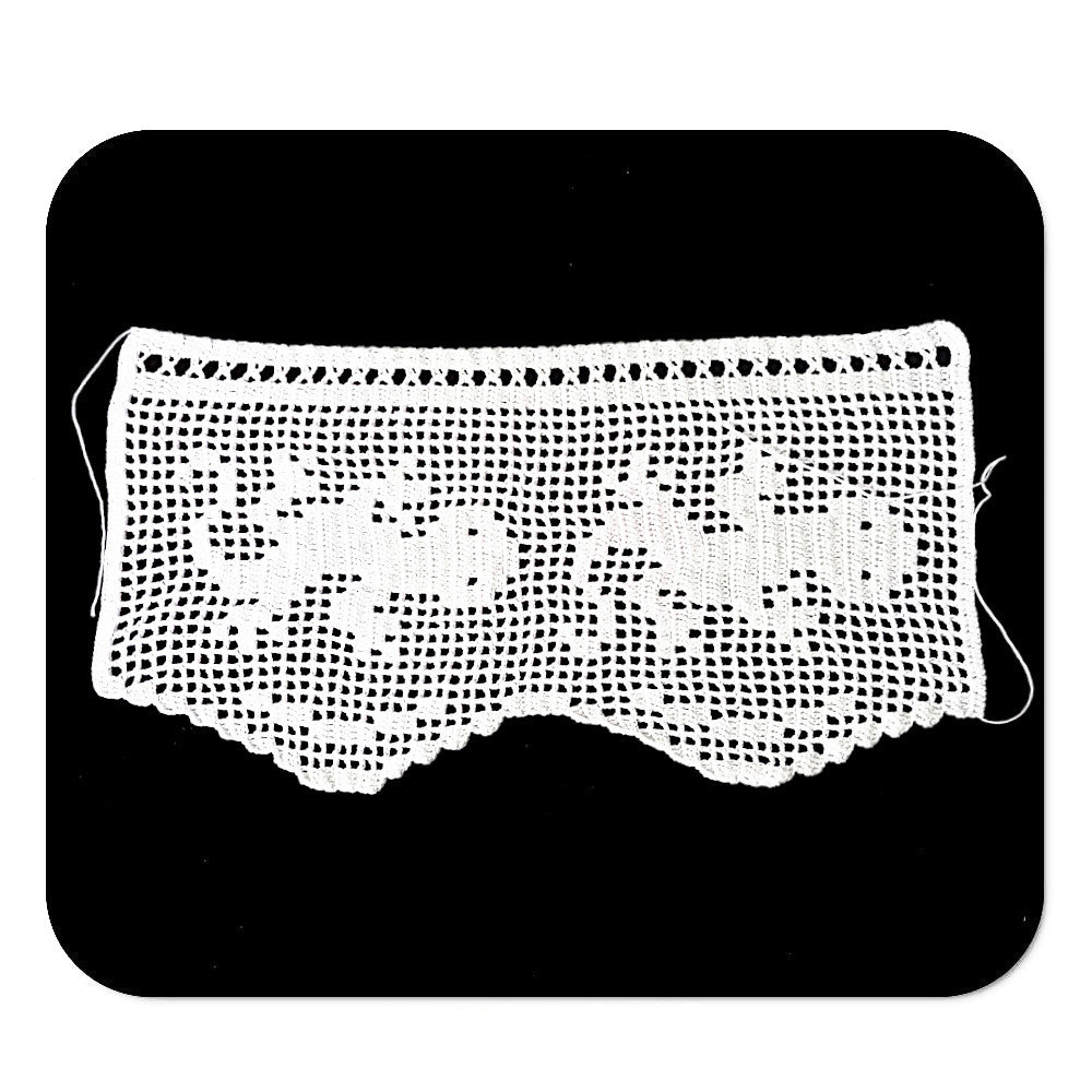 Bordo filet bianco con gechi ad uncinetto 17 cm x 60 cm