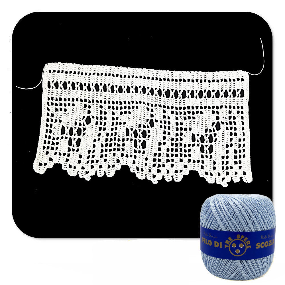 Bordo filet celeste con fiori ad uncinetto 13 cm x 50 cm