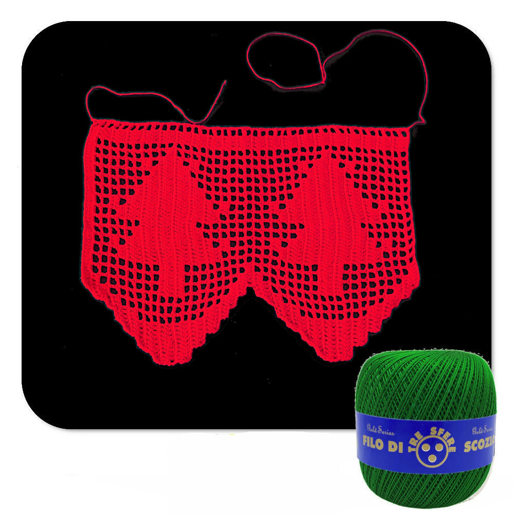 Bordo filet di Natale verde con alberello ad uncinetto 15 cm x 50 cm