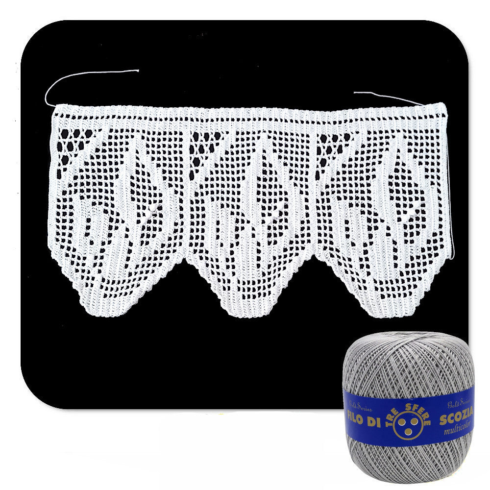 Bordo filet grigio chiaro con fiori ad uncinetto 17 cm x 55 cm