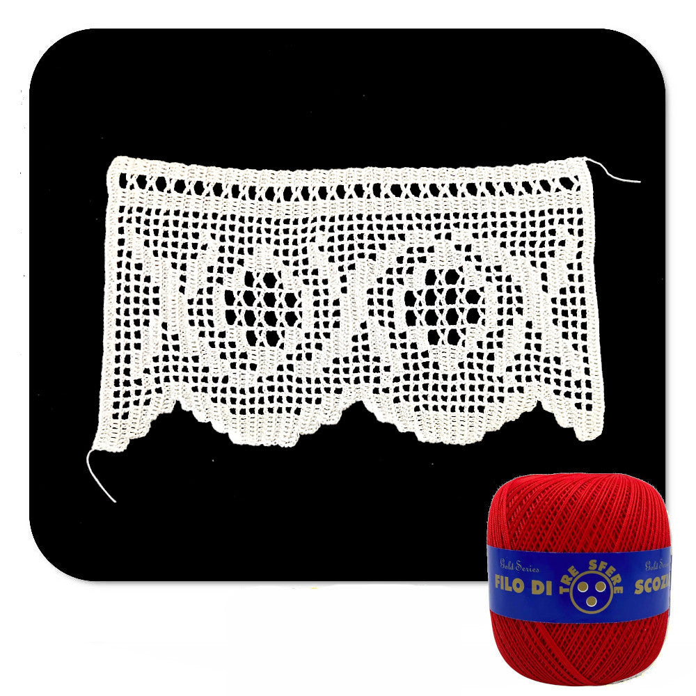 Bordo filet rosso con disegno ad uncinetto 14 cm x 50 cm