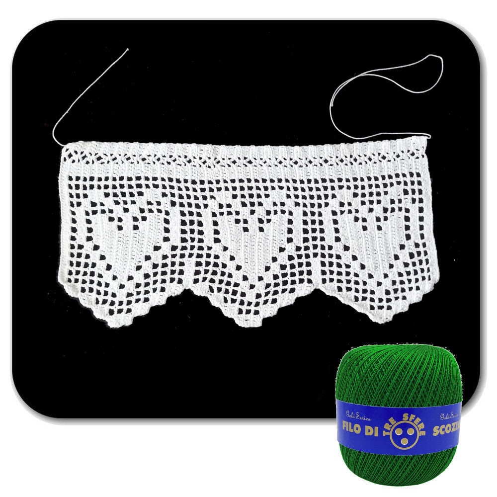 Bordo filet verde con cuori ad uncinetto 12 cm x 50 cm