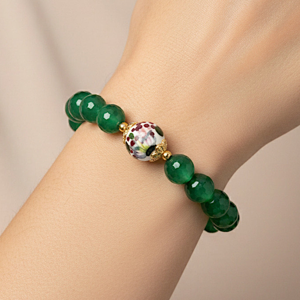 Bracciale Galatea in agata verde e perla in ceramica di Caltagirone