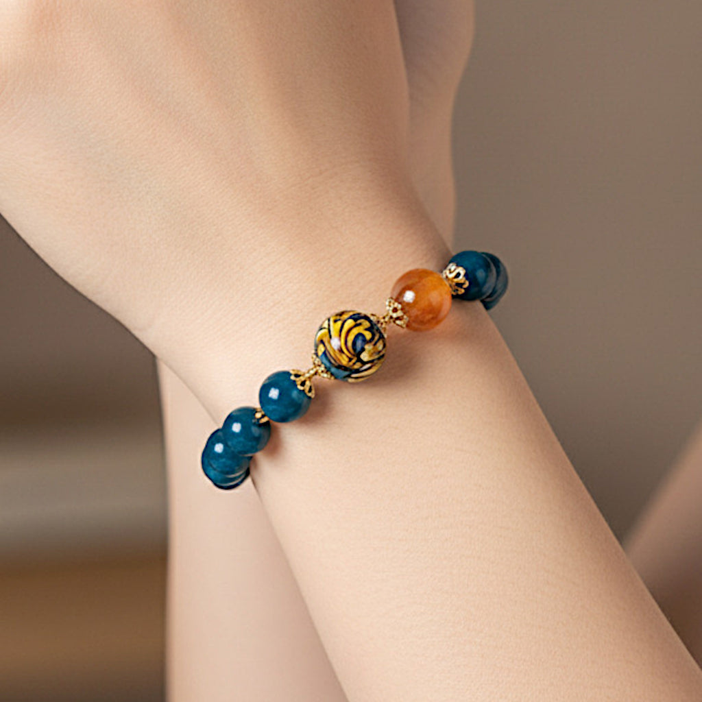 Bracciale Giarre in agata blu e perle in ceramica di Caltagirone