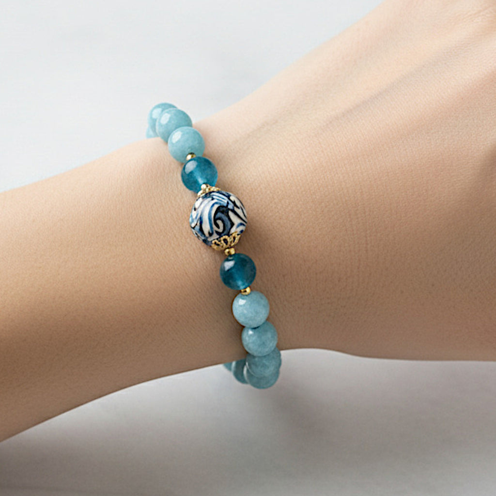 Bracciale Mazzarò in angelite, onice e perla in ceramica di Caltagirone