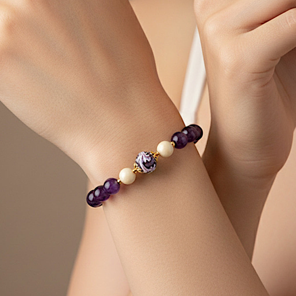 Bracciale Moire in agata viola e perla in ceramica di Caltagirone