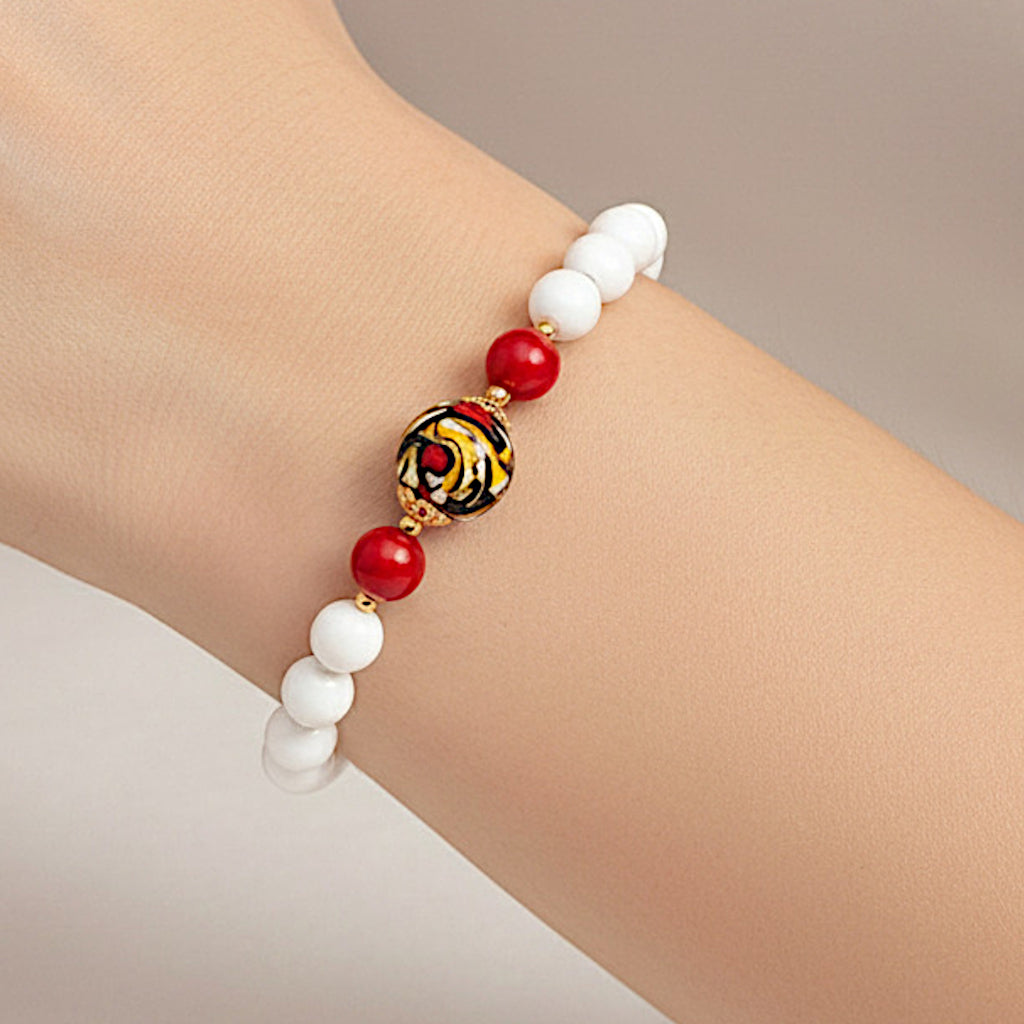 Bracciale Noto in agata bianca e perla in ceramica di Caltagirone