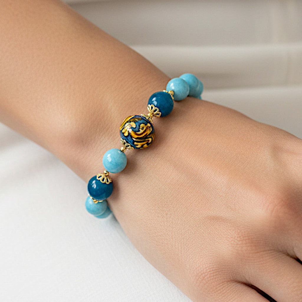 Bracciale Panarea in angelite e perla in ceramica di Caltagirone