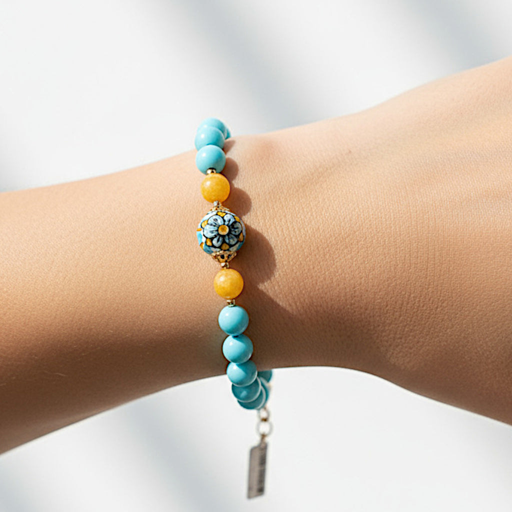 Bracciale Pozzallo in pasta di turchese e perla in ceramica di Caltagirone