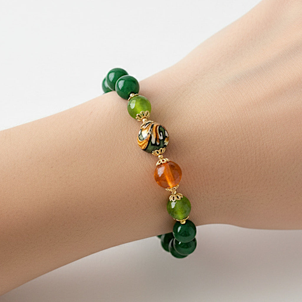 Bracciale Riposto in agata verde e perle in ceramica di Caltagirone