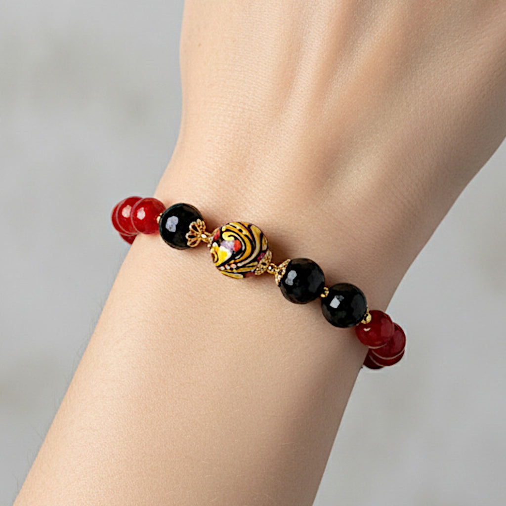 Bracciale Vulcano in agata rossa e perla in ceramica di Caltagirone