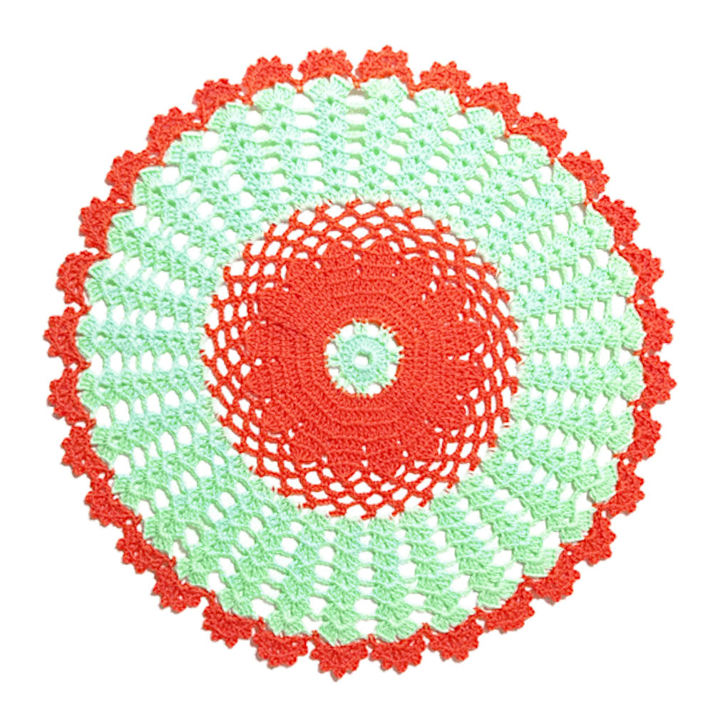Centrino arancione e verde chiaro rotondo ad uncinetto 29 cm