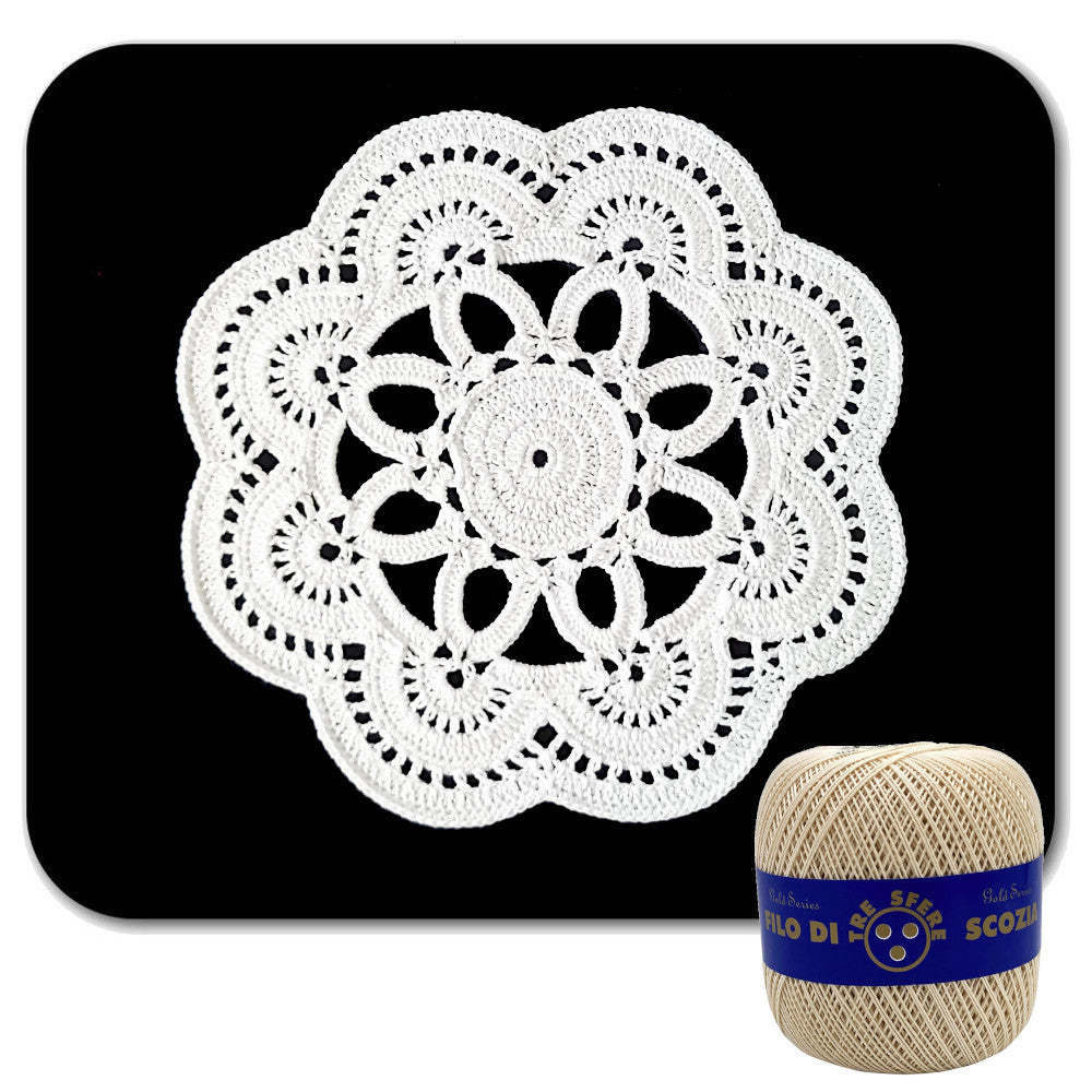 Centrino beige rotondo ad uncinetto 22 cm