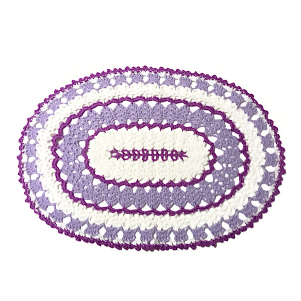 Centrino bianco lilla e viola ovale ad uncinetto 38x28 cm