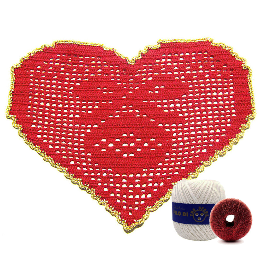 Centrino di Natale bianco e rosso con pallina ad uncinetto 29x19 cm