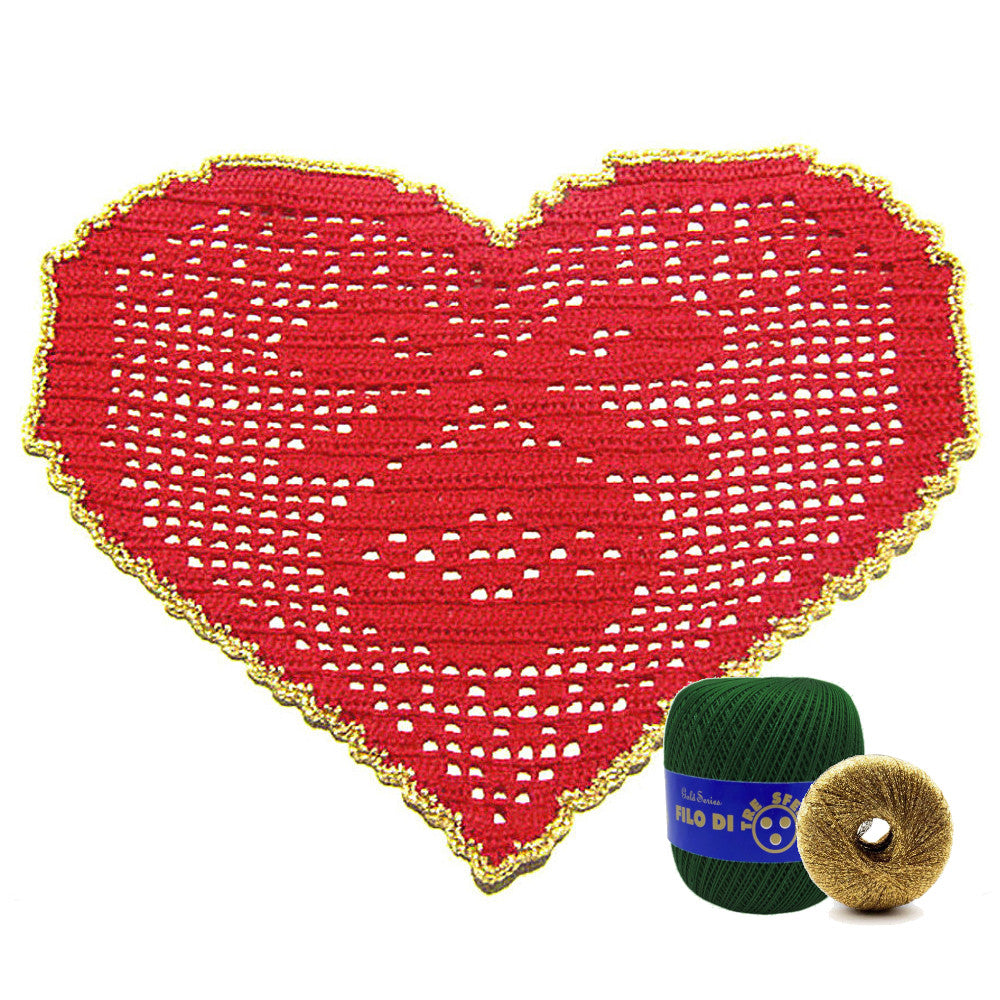 Centrino di Natale verde scuro e oro con pallina ad uncinetto 29x19 cm