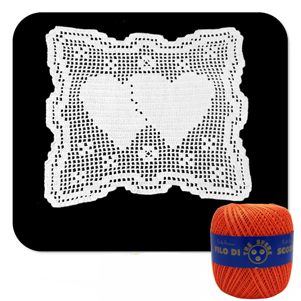 Centrino filet arancione con cuori ad uncinetto in cotone 27x23 cm