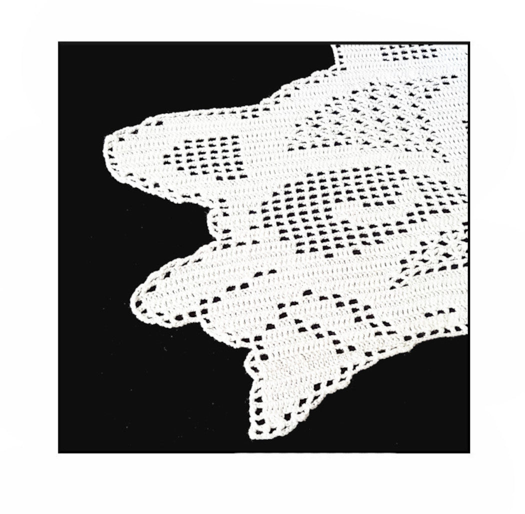 Centrino filet bianco a forma di volpe ad uncinetto 40x25 cm