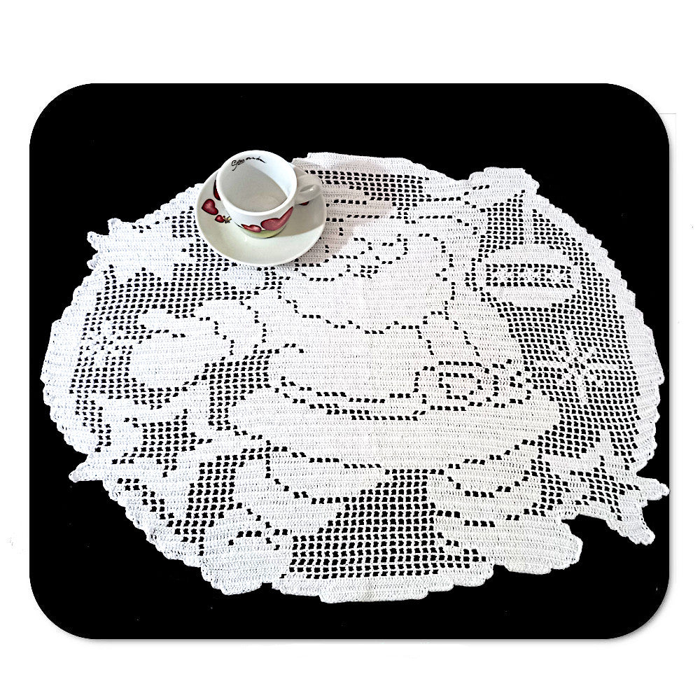 Centrino filet bianco con Babbo Natale ad uncinetto 51x41 cm