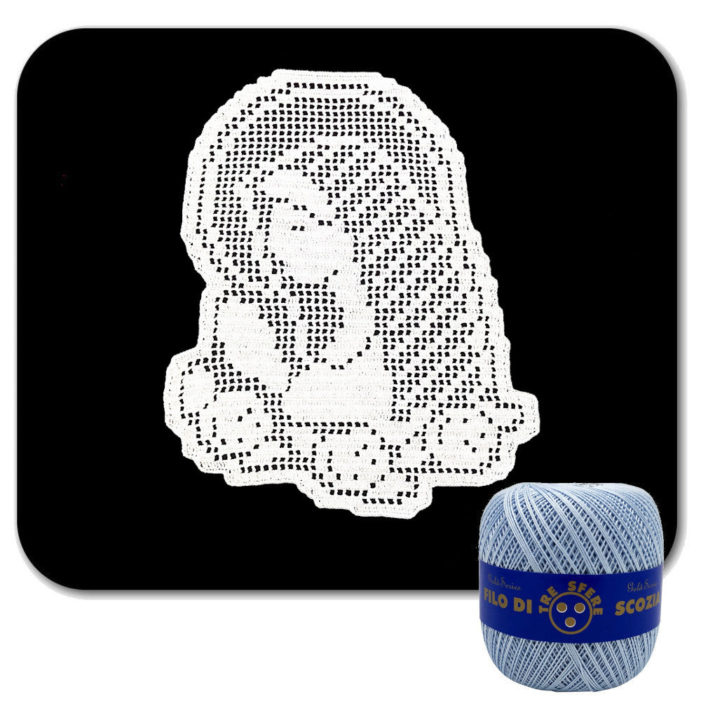 Centrino filet celeste Madonna che prega ad uncinetto 28x32 cm