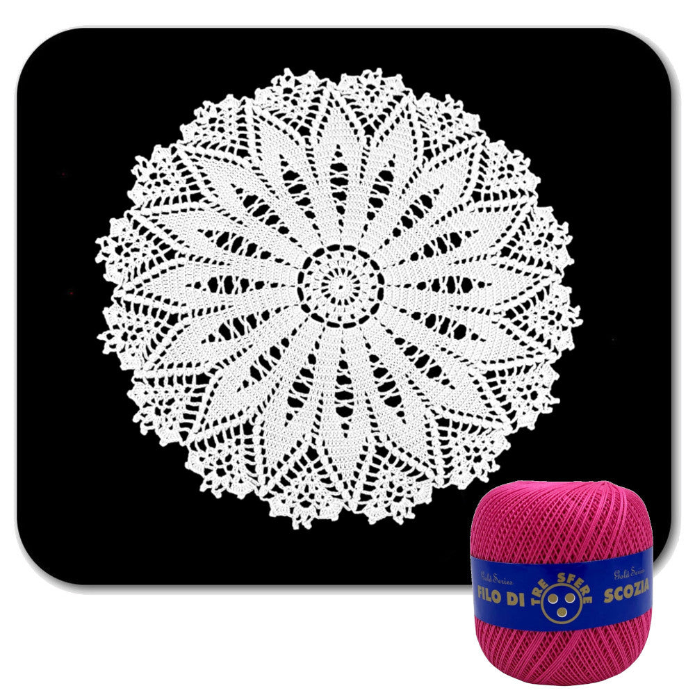 Centrino fucsia rotondo ad uncinetto in cotone 37 cm