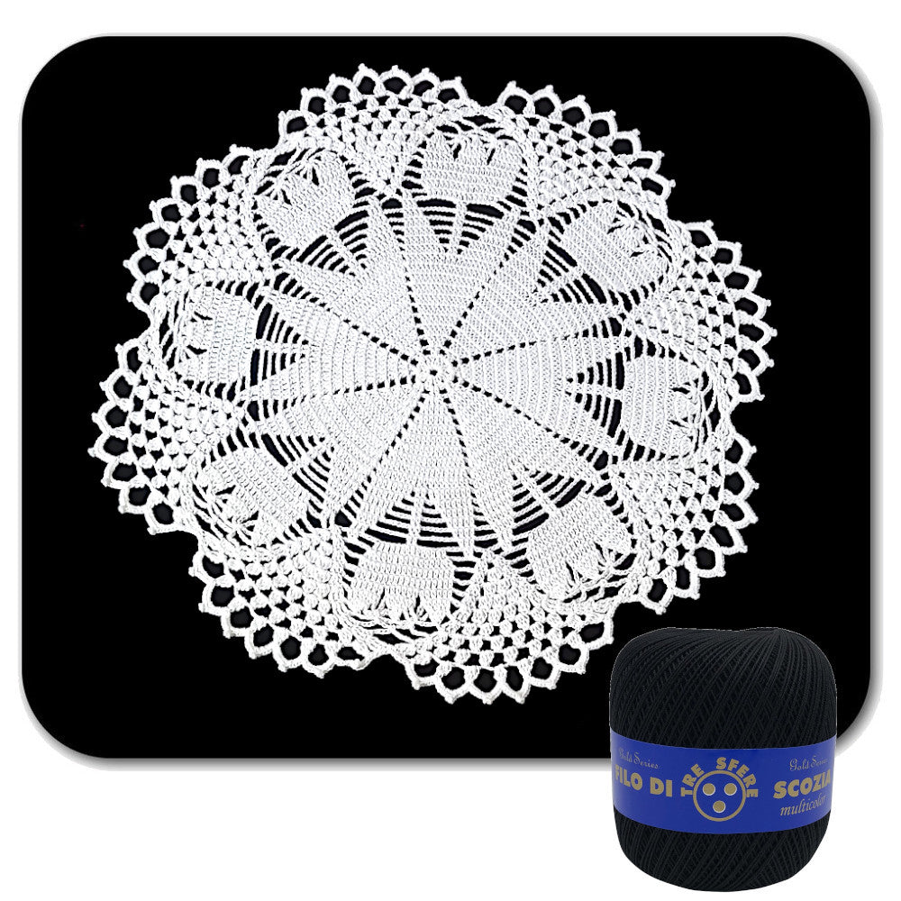 Centrino nero con tulipani ad uncinetto 40 cm