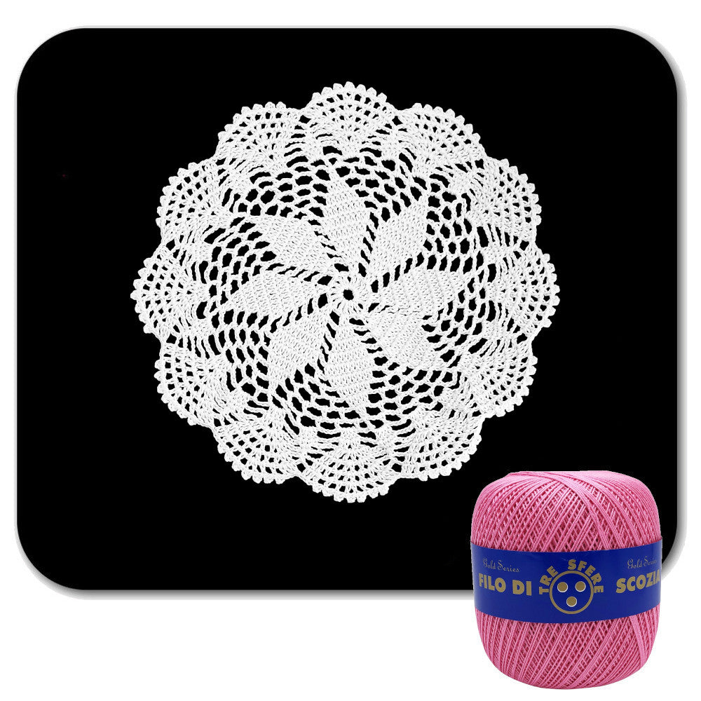 Centrino rosa scuro rotondo ad uncinetto in cotone 22 cm