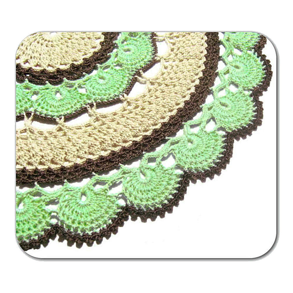 Centrino verde beige e marrone rotondo ad uncinetto 42 cm