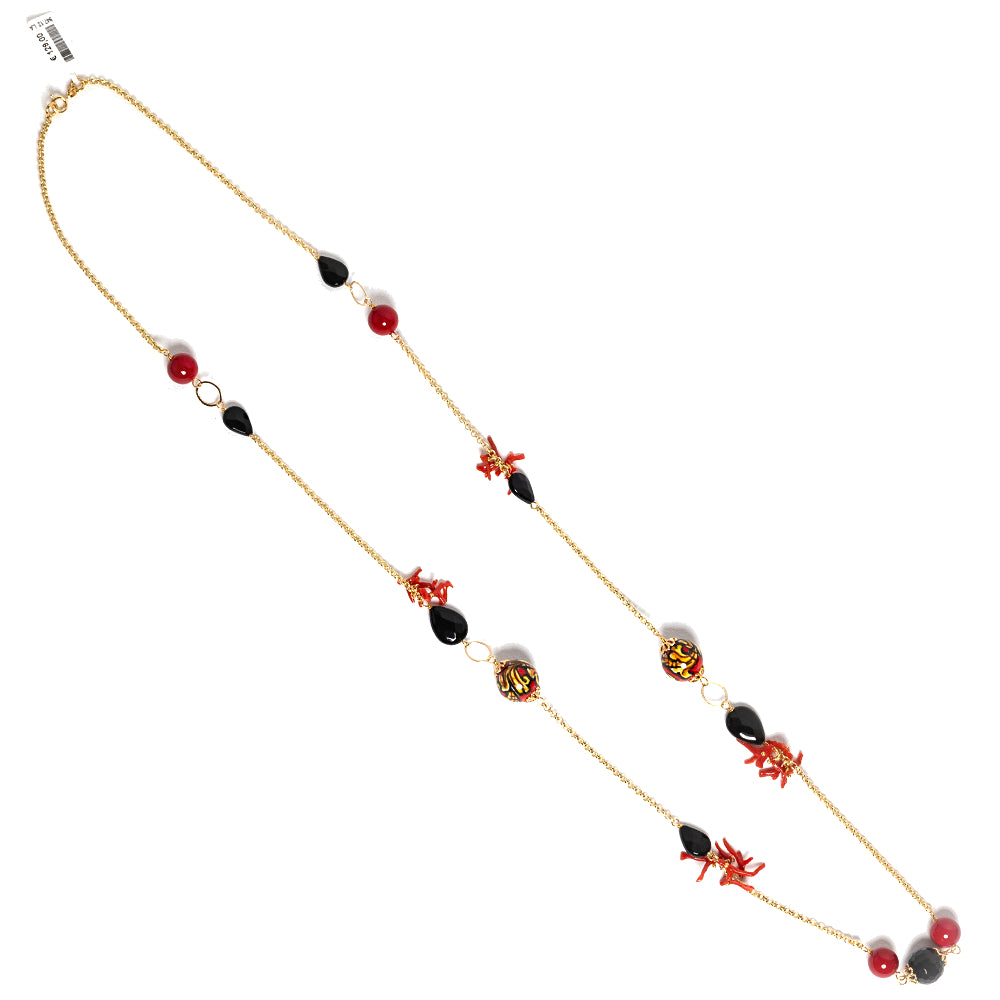 Collana Chanel 20 in agata rossa e perle in ceramica di Caltagirone