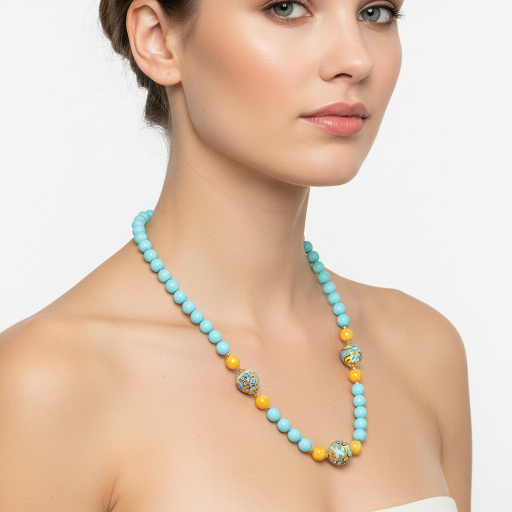Collana Pozzallo in pasta di turchese e perle in ceramica di Caltagirone