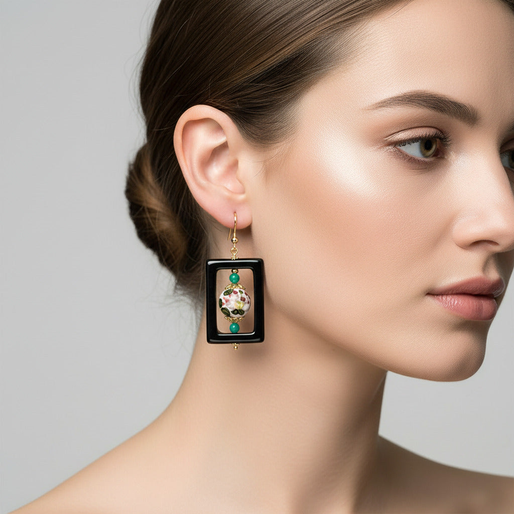 Orecchini Salina Quadro in agata verdino e perle in ceramica di Caltagirone