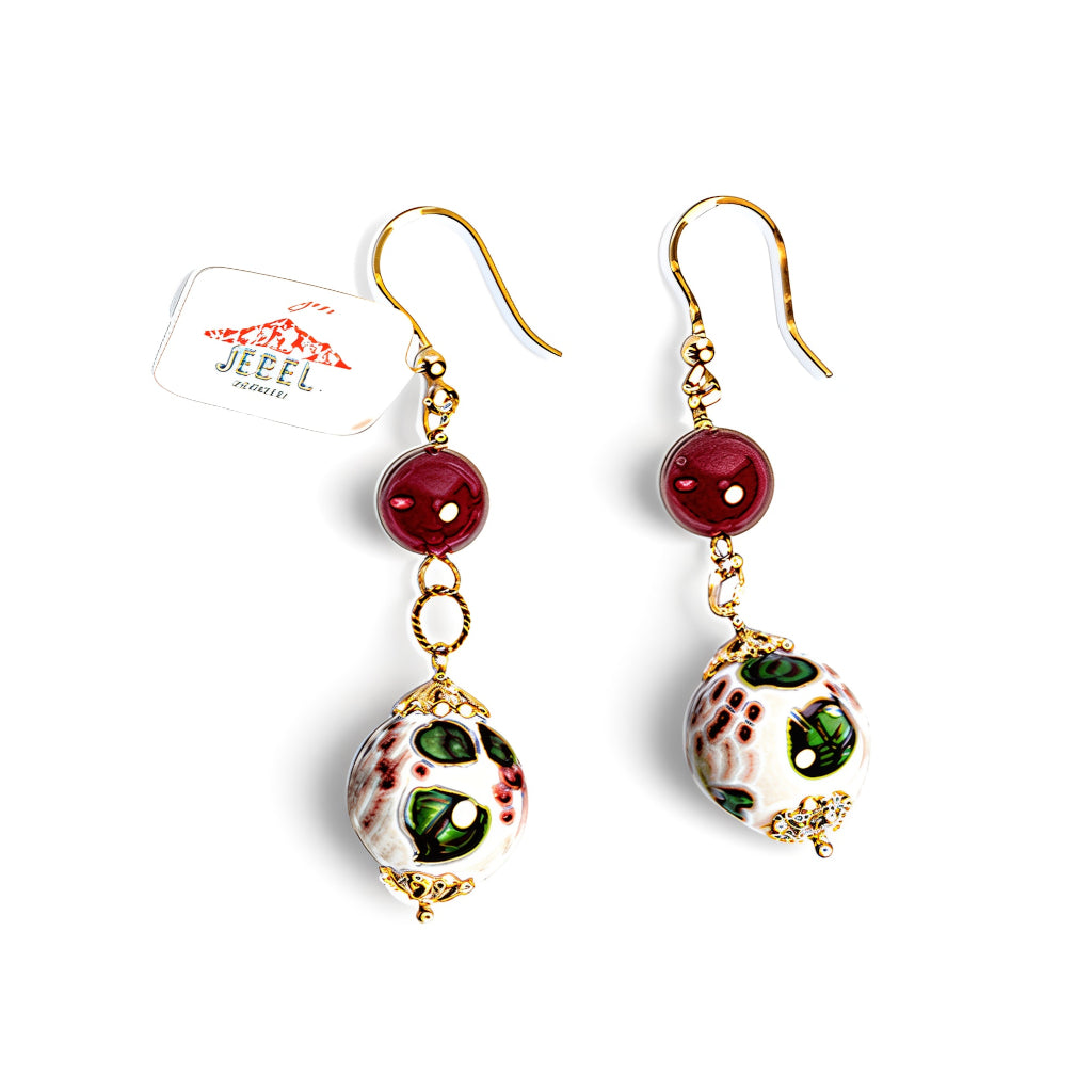 Orecchini Salina con agata rossa e perle in ceramica di Caltagirone