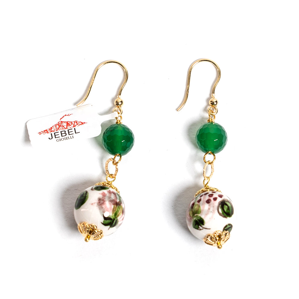 Orecchini Salina con agata verde e perle in ceramica di Caltagirone