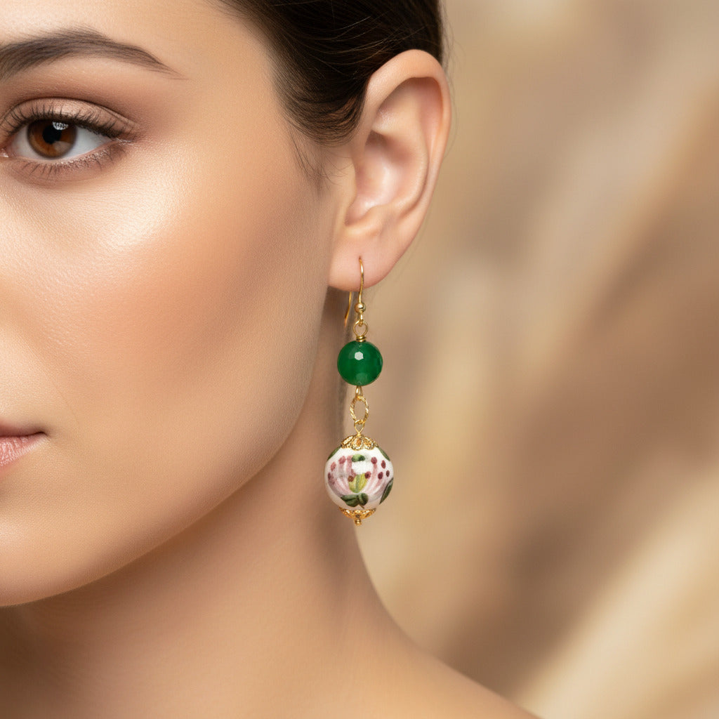 Orecchini Salina con agata verde e perle in ceramica di Caltagirone