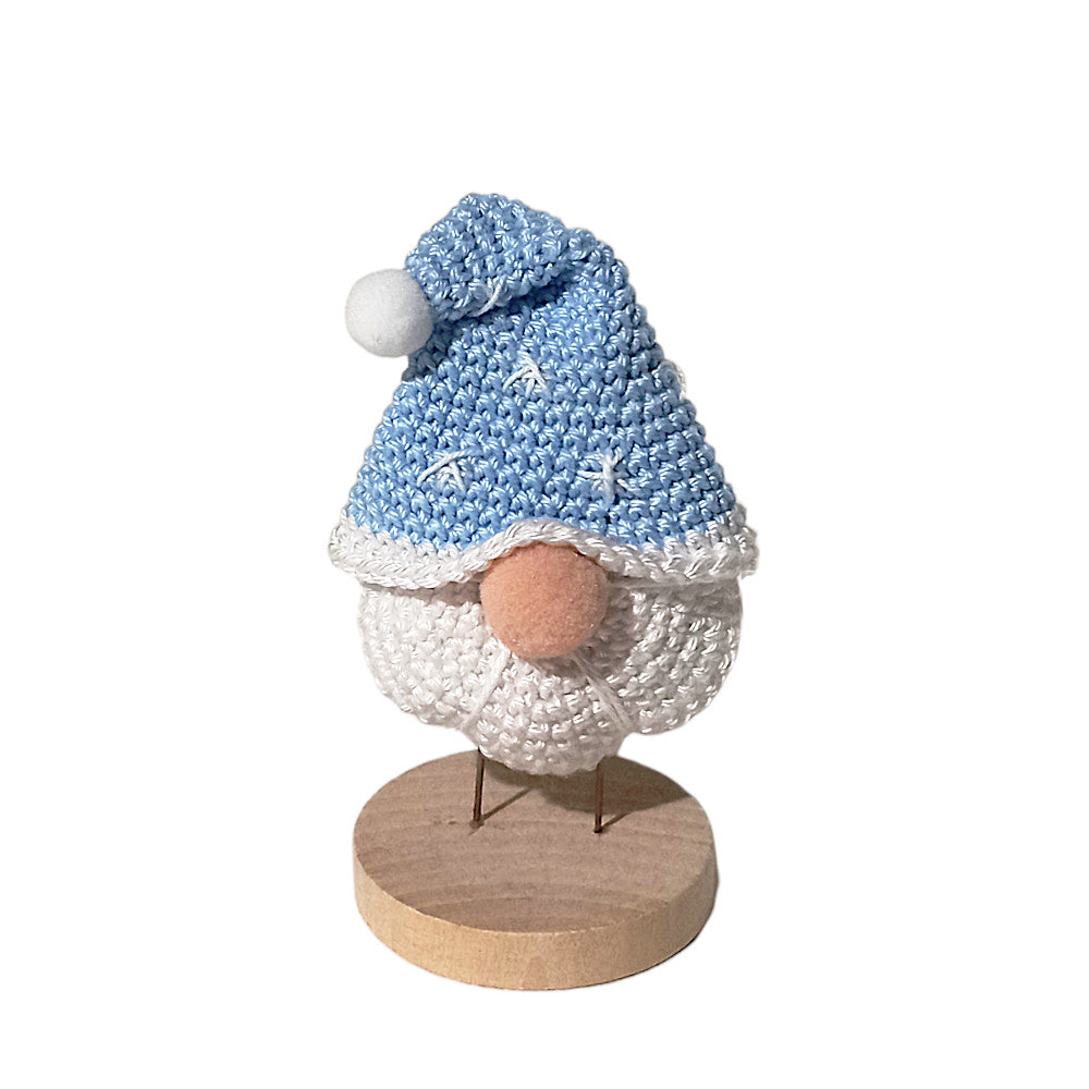 Portachiavi Gnomo con cappello celeste ad uncinetto 7x11 cm