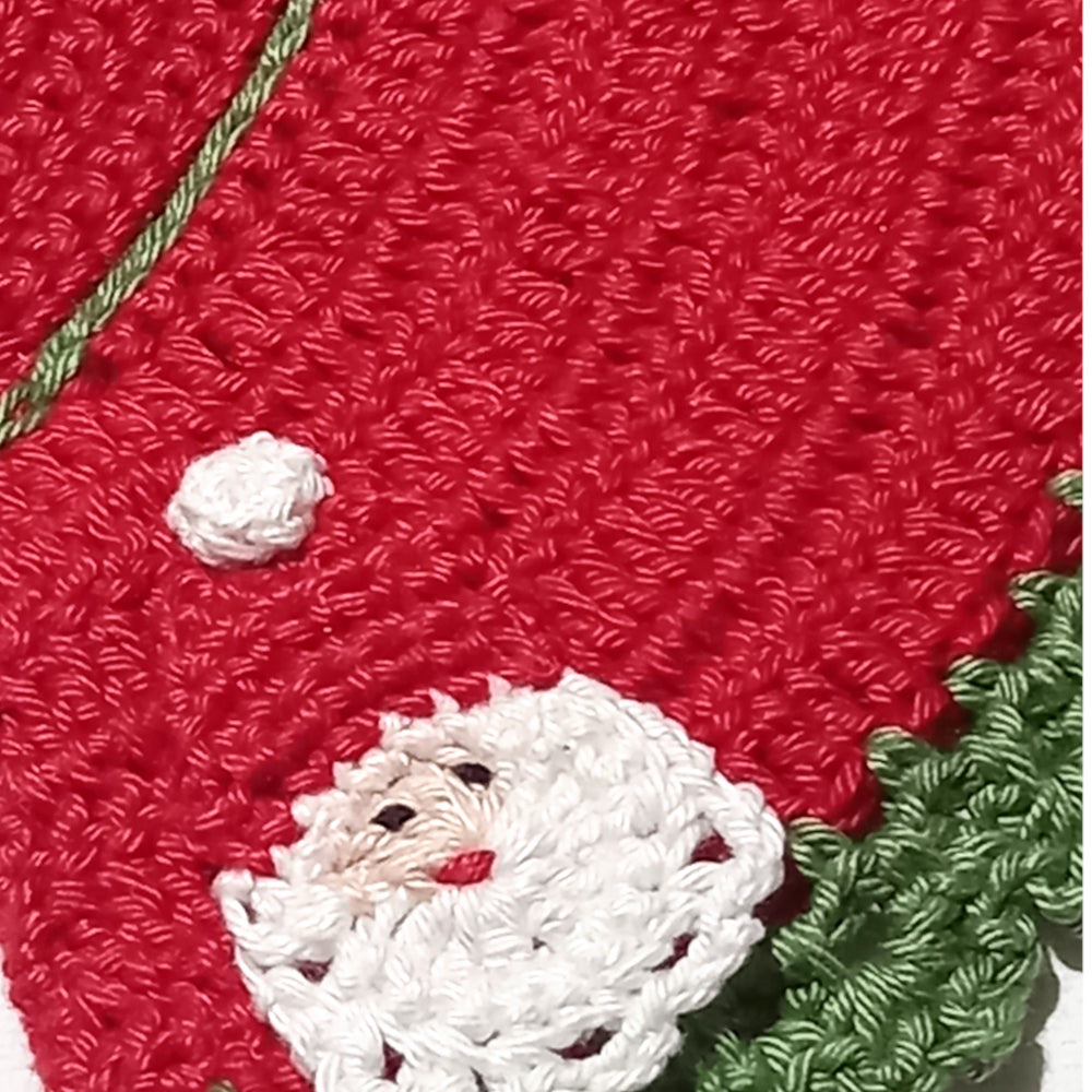 Presina cappello rosso con Babbo Natale ad uncinetto 12.5x18 cm